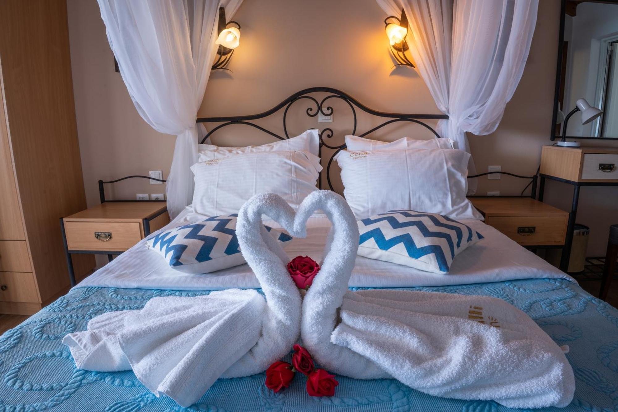 Coralli Rooms & Restaurant Elafonissos Luaran gambar